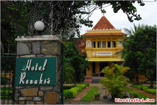 8 khách sạn tiền tỷ bị bỏ hoang