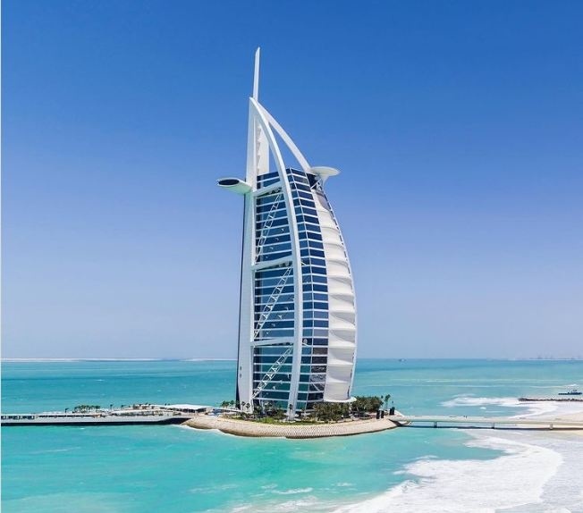 Hóa ra khách sạn 7 sao ở Dubai lại có những đặc điểm khiến ai cũng trầm trồ kinh ngạc