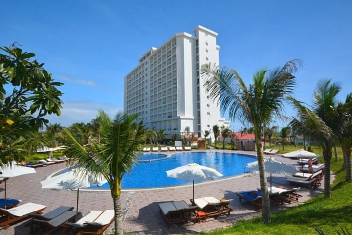 Loạt khách sạn 4 sao tốt nhất ở Nha Trang - 2