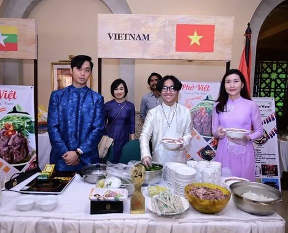Phở Việt được giới thiệu tại sự kiện "Taste the World"