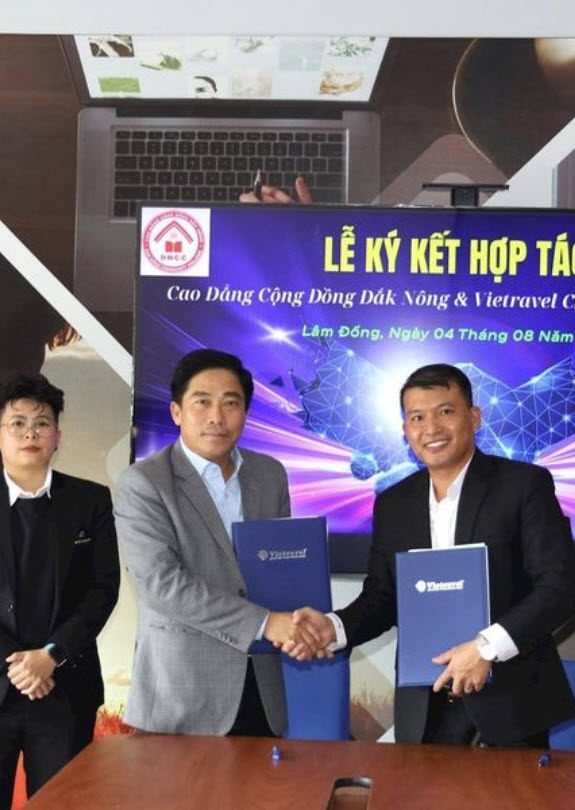 Tăng cường hợp tác đào tạo nhân lực ngành Du lịch và Quản trị khách sạn