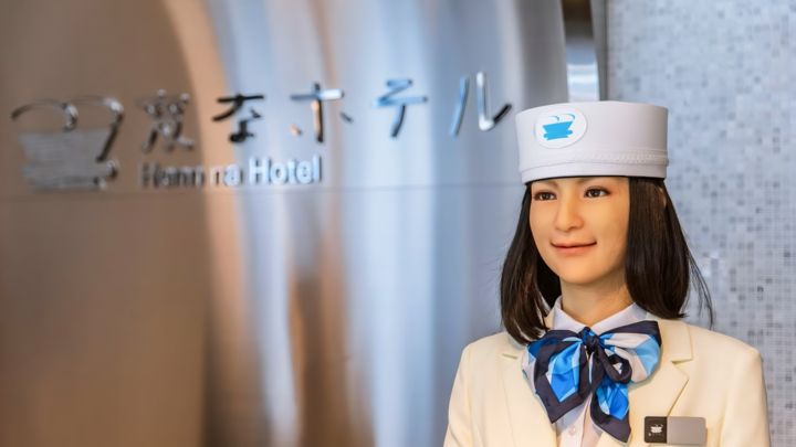 Nhân viên robot tại khách sạn Henna na, Nhật Bản. (Nguồn: Shuttestock)