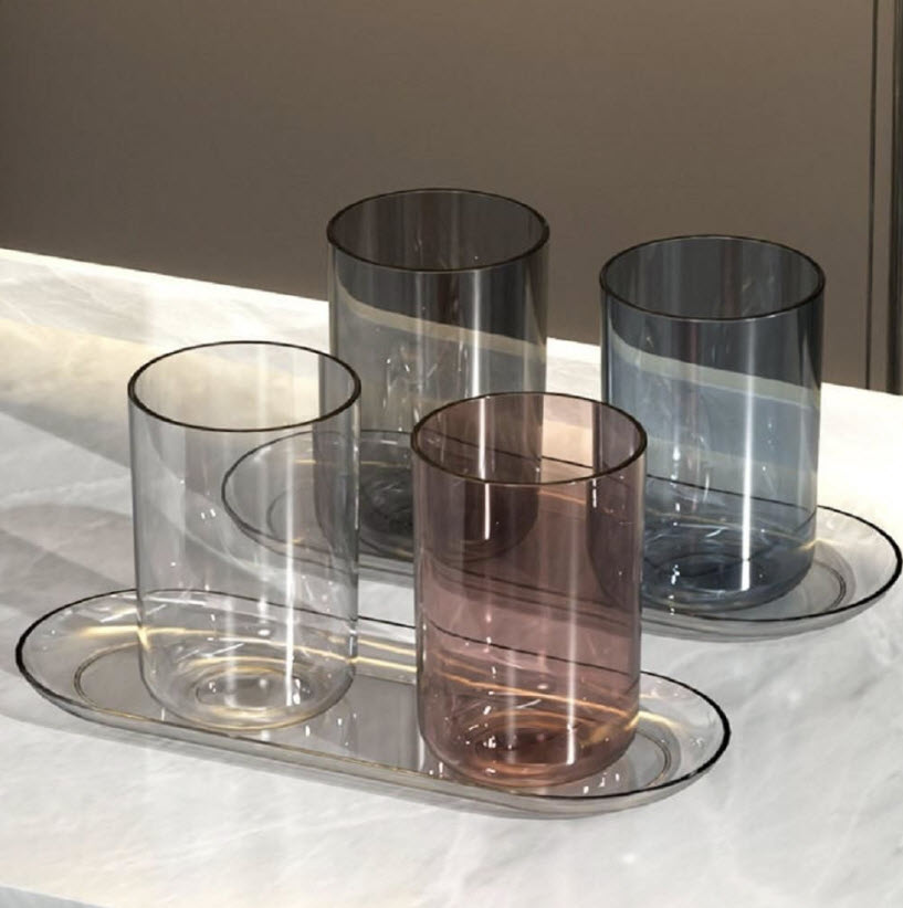 Bạn nên thận trọng với những chiếc cốc dùng để đánh răng trong phòng tắm khách sạn